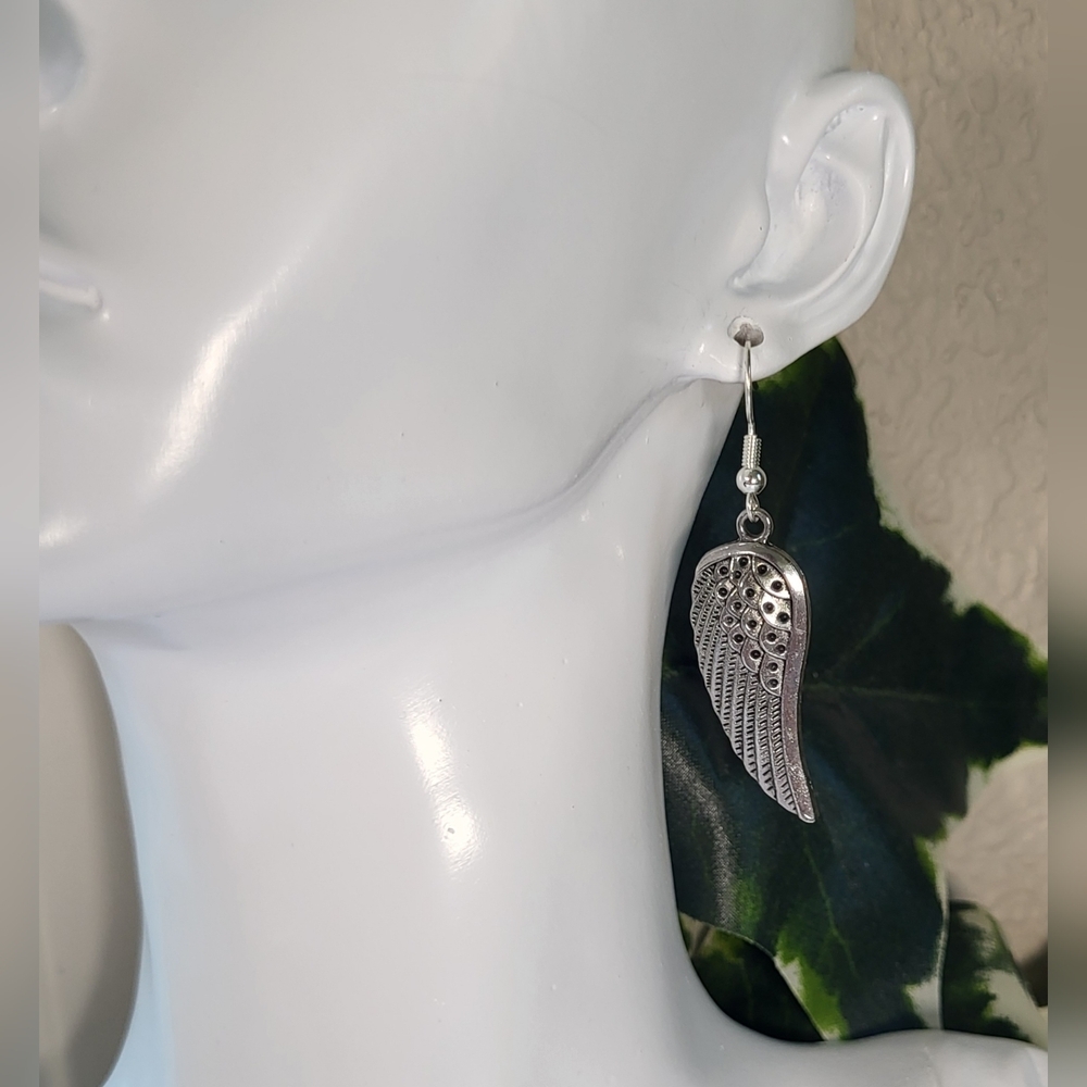 Silver Angel Wing Statement Dangle Earrings / Pierced - Picture 2 of 5
